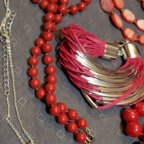 Estate Lot Vintage Jewelry Rhinestones Pink Turquoise 14 Pieces - Picture 6 of 9